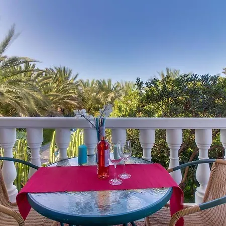 Villa Morera *